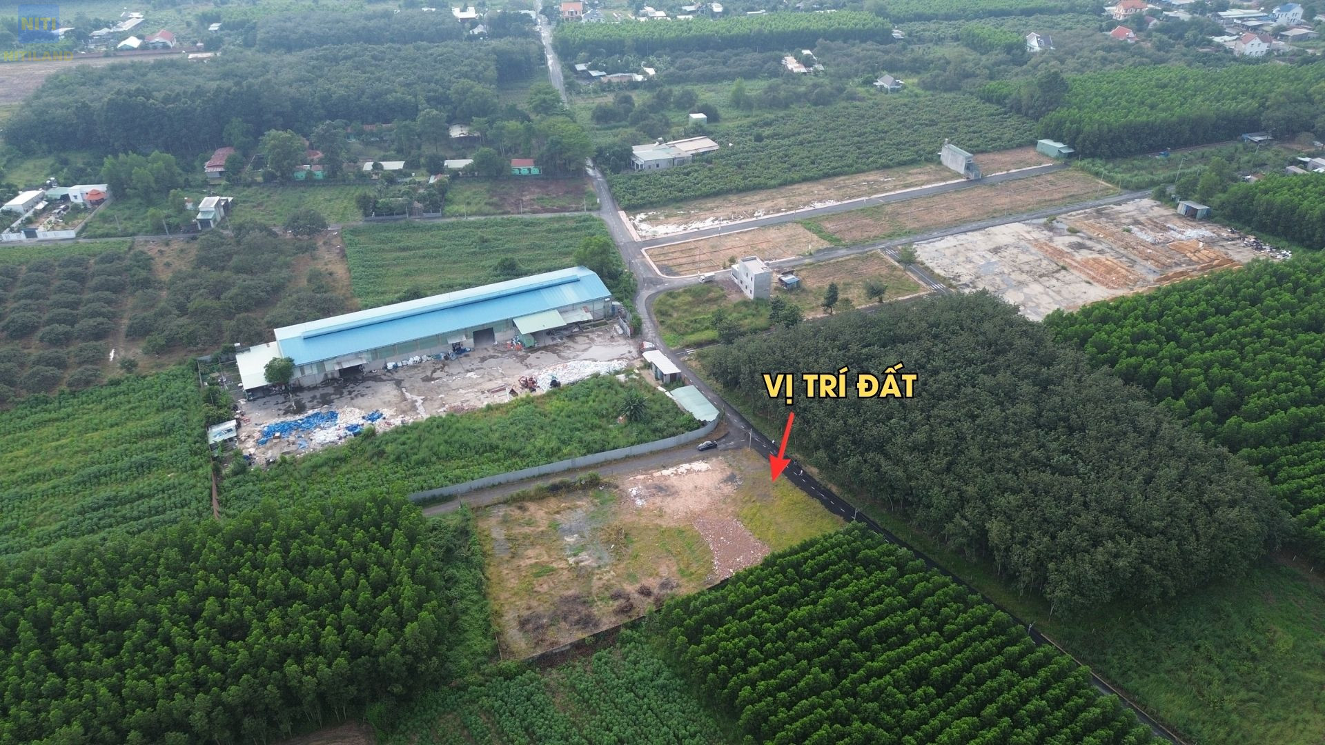 Flycam toàn cảnh không gian xanh bao quanh khu VIP An Phát 11 Plus đất nền An Viễn.