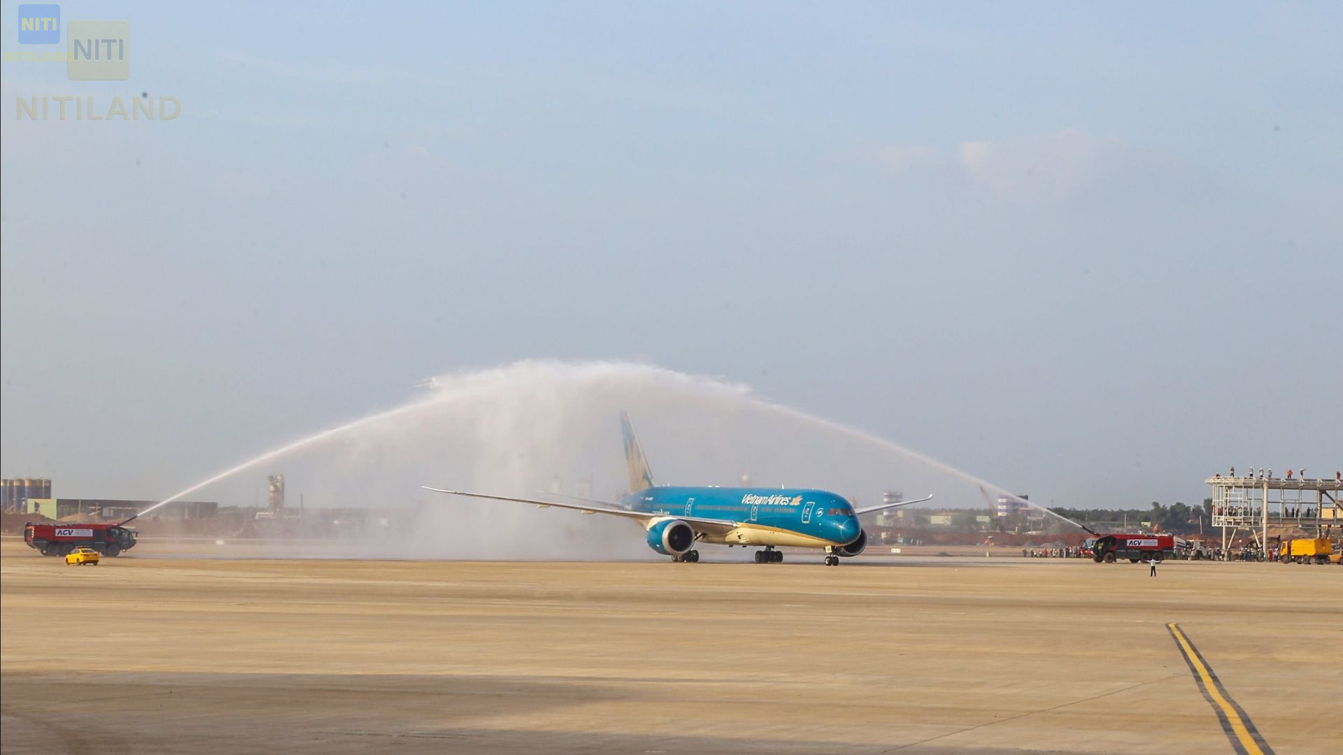 tiến độ sân bay Long Thành 2026 chuyến bay kỹ thuật đầu tiên 