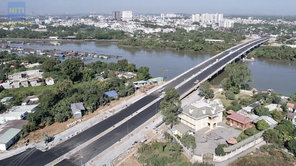 đường trục trung tâm Biên Hòa cầu Thống Nhất tiến độ 2026