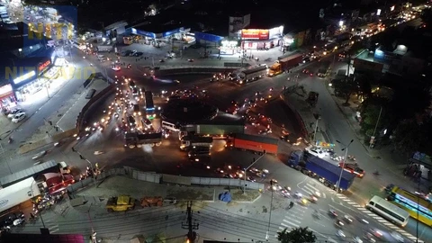 Thi công ban đêm quốc lộ 51 giảm ùn tắc