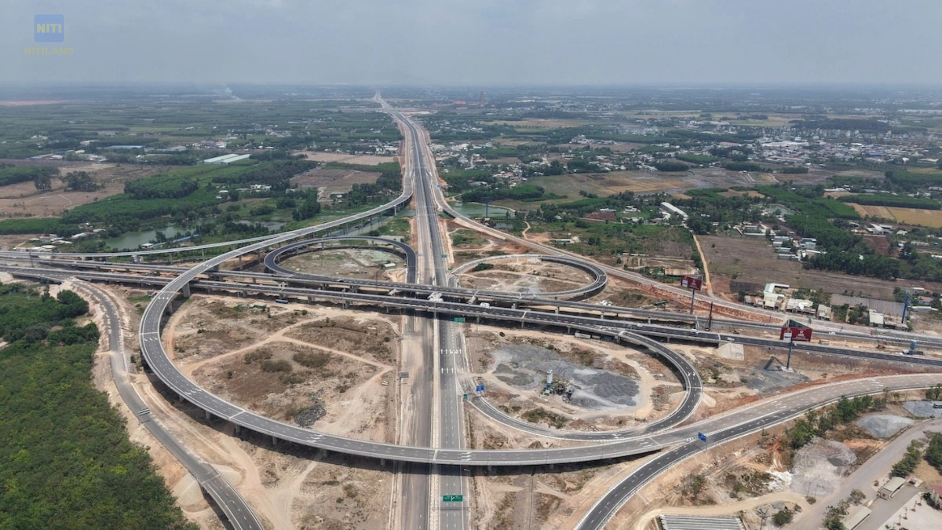 Nút giao đường Cao tốc Biên Hòa - Vũng Tàu