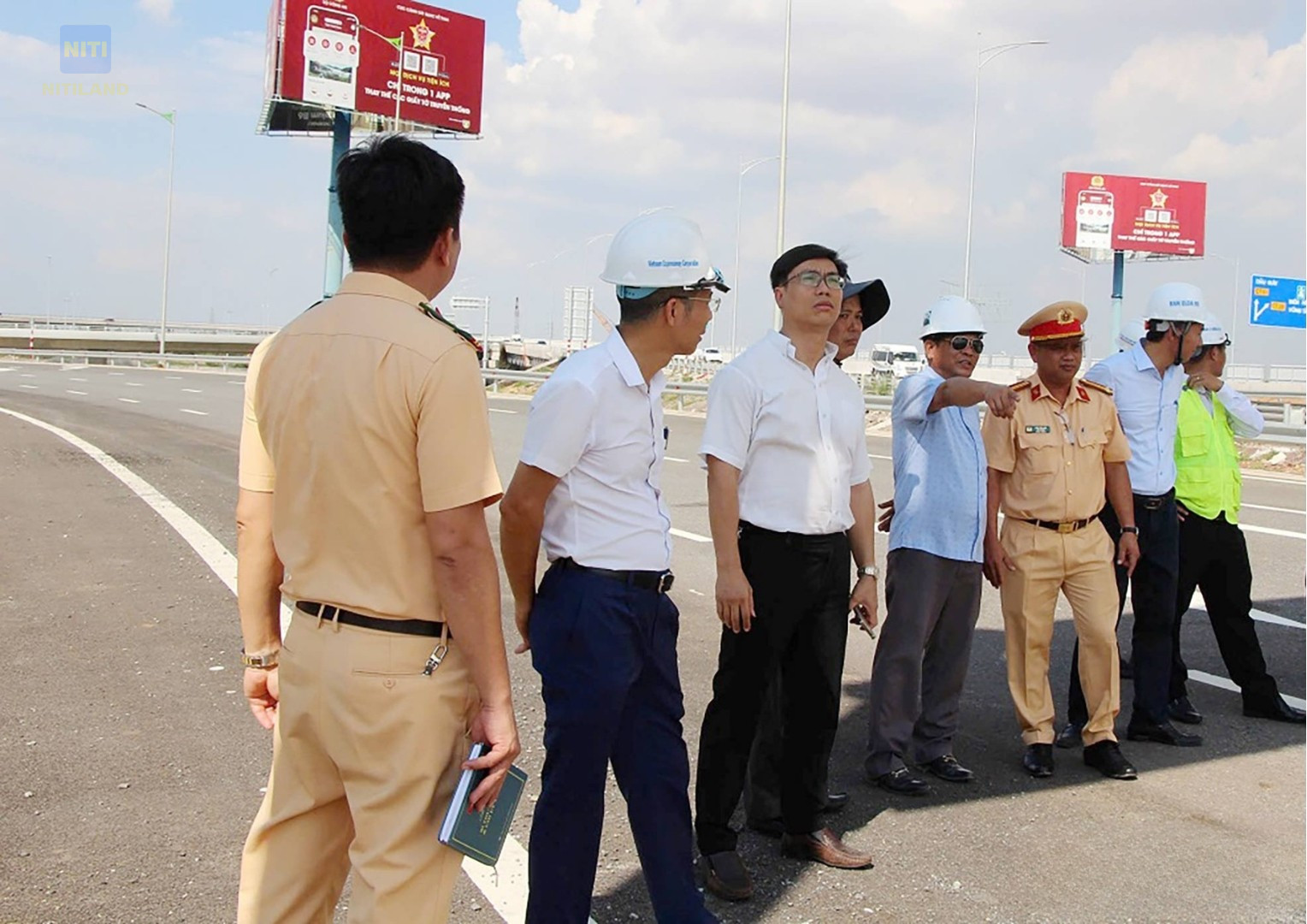 Khảo sát nút giao Long Thành