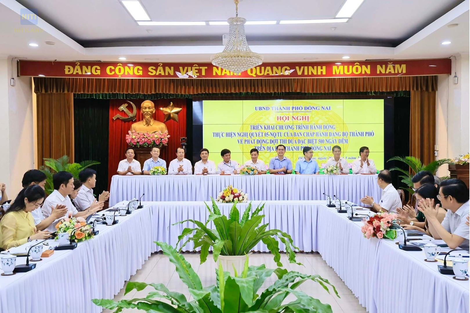 Ký cam kết thực hiện đợt thi đua đặc biệt 500 ngày đêm Đồng Nai