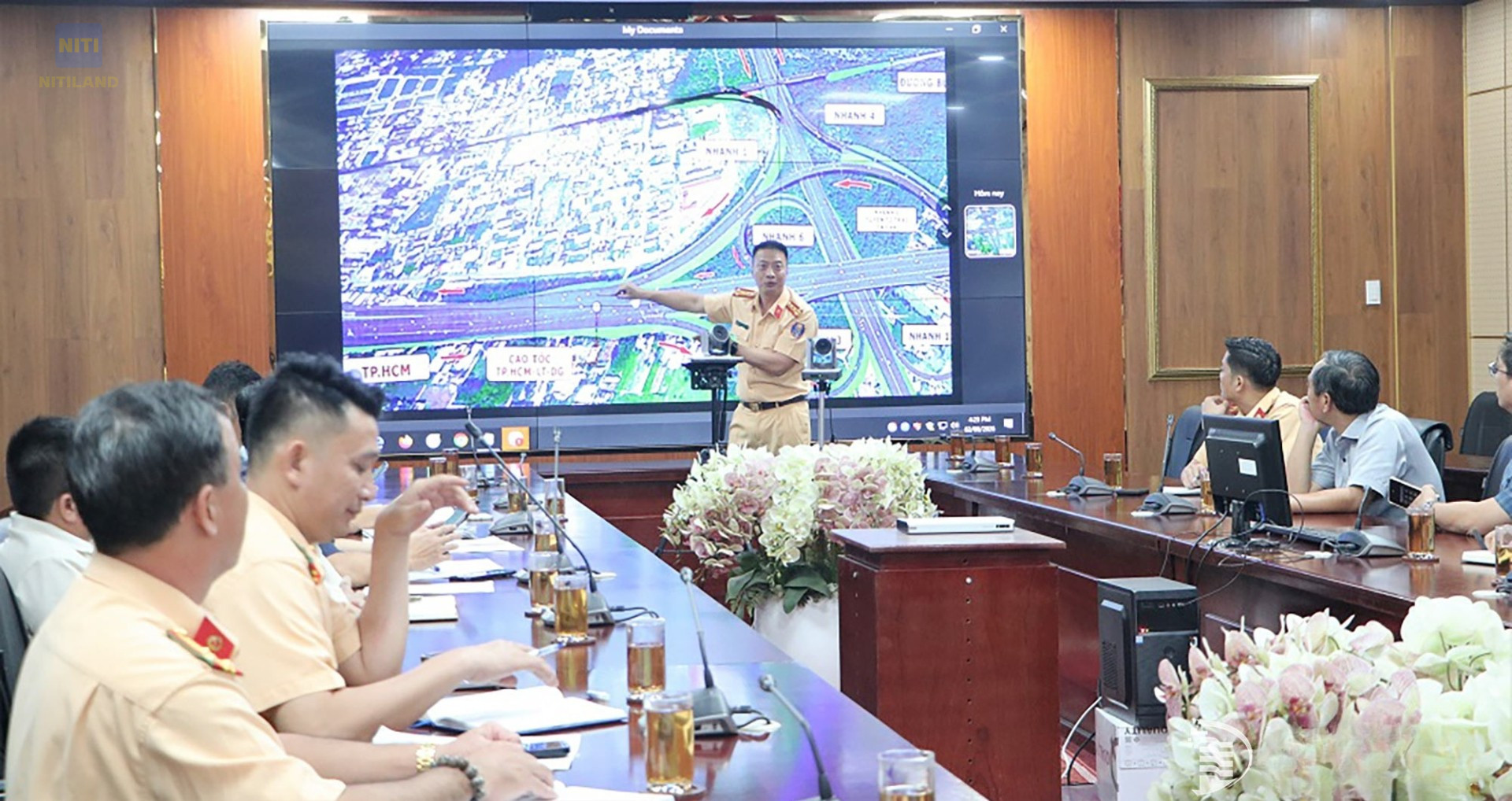 Trình bày thực trạng khai thác nút giao Long Thành